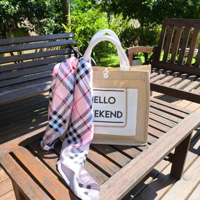 Bolsa de Couro Sintético com Verniz
